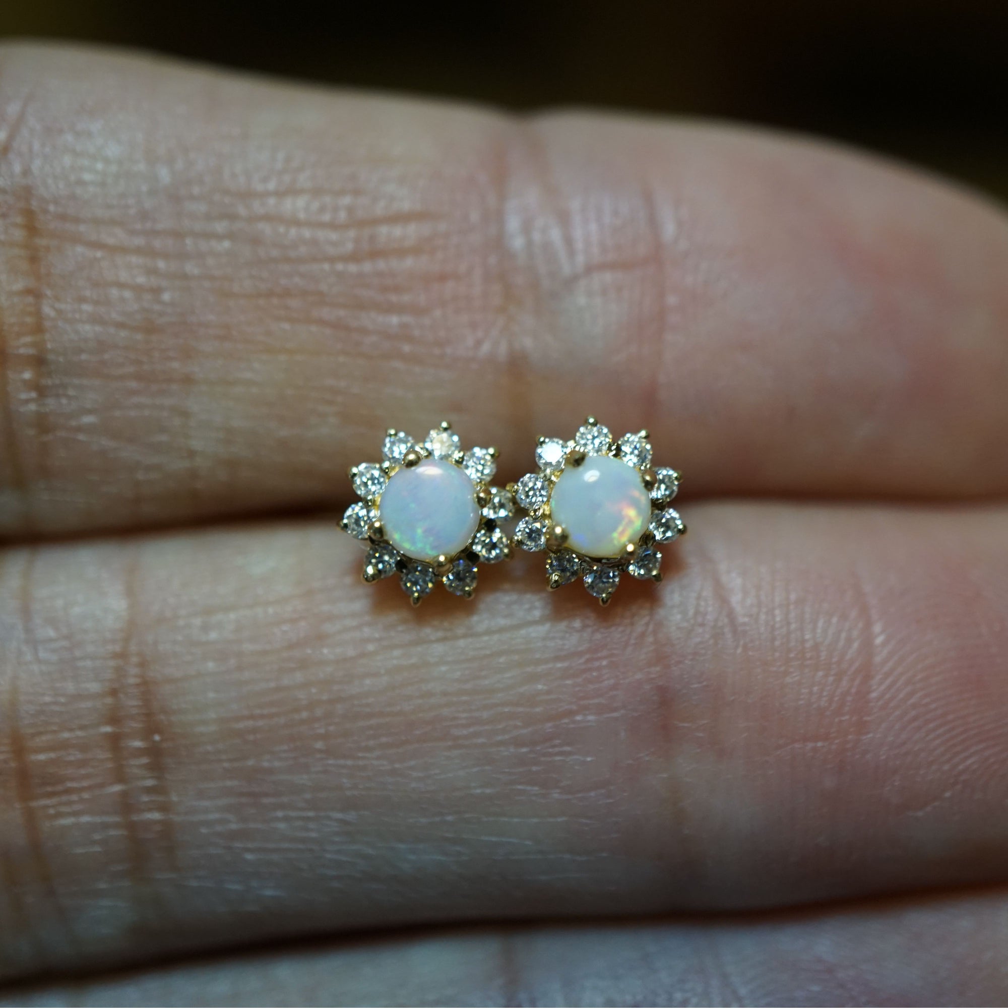 18k solid gold flower 4mm round genuine crystal opal earring studs-Vsabel Jewellery