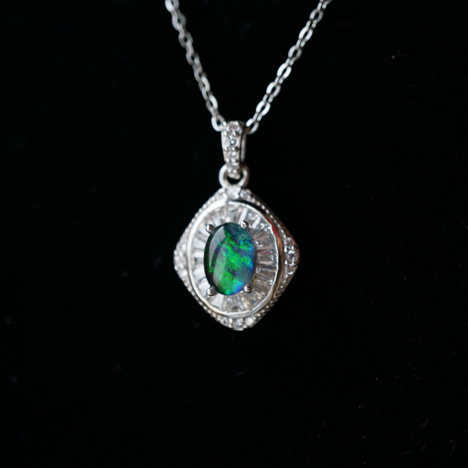 Mini Flower australian opal necklace