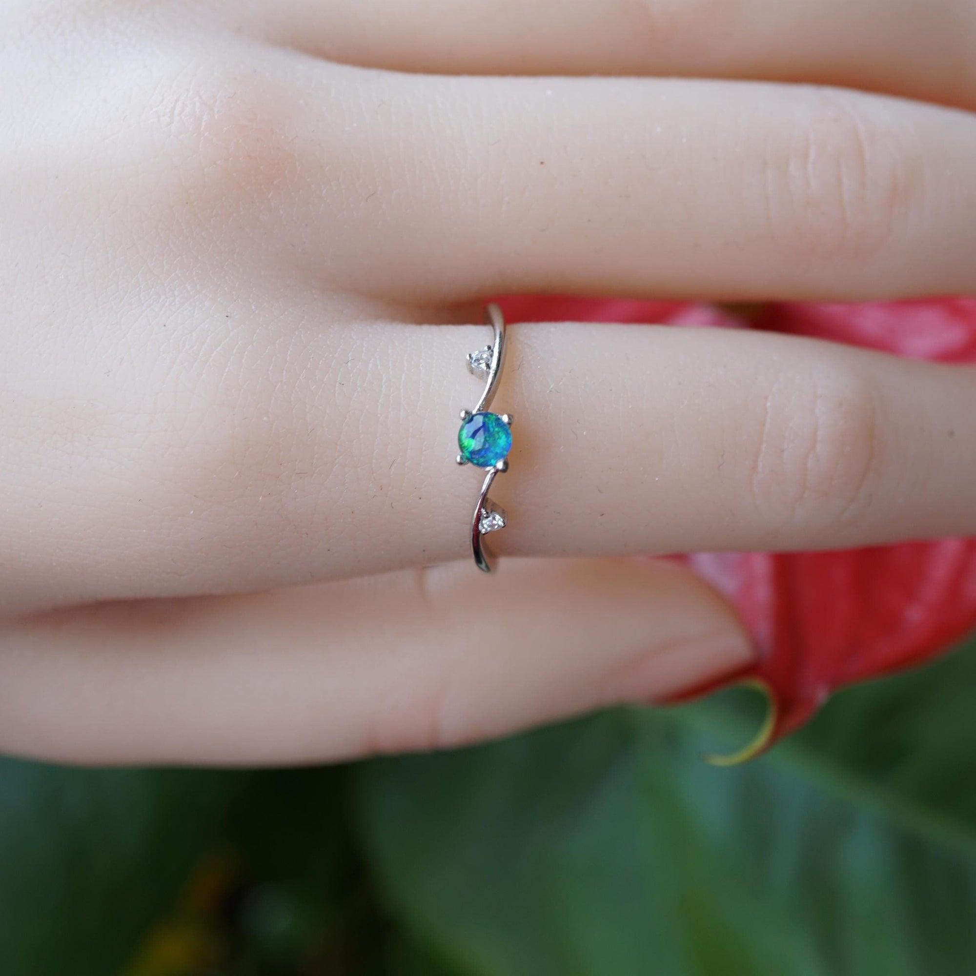 Dainty Twist Australian opal ring