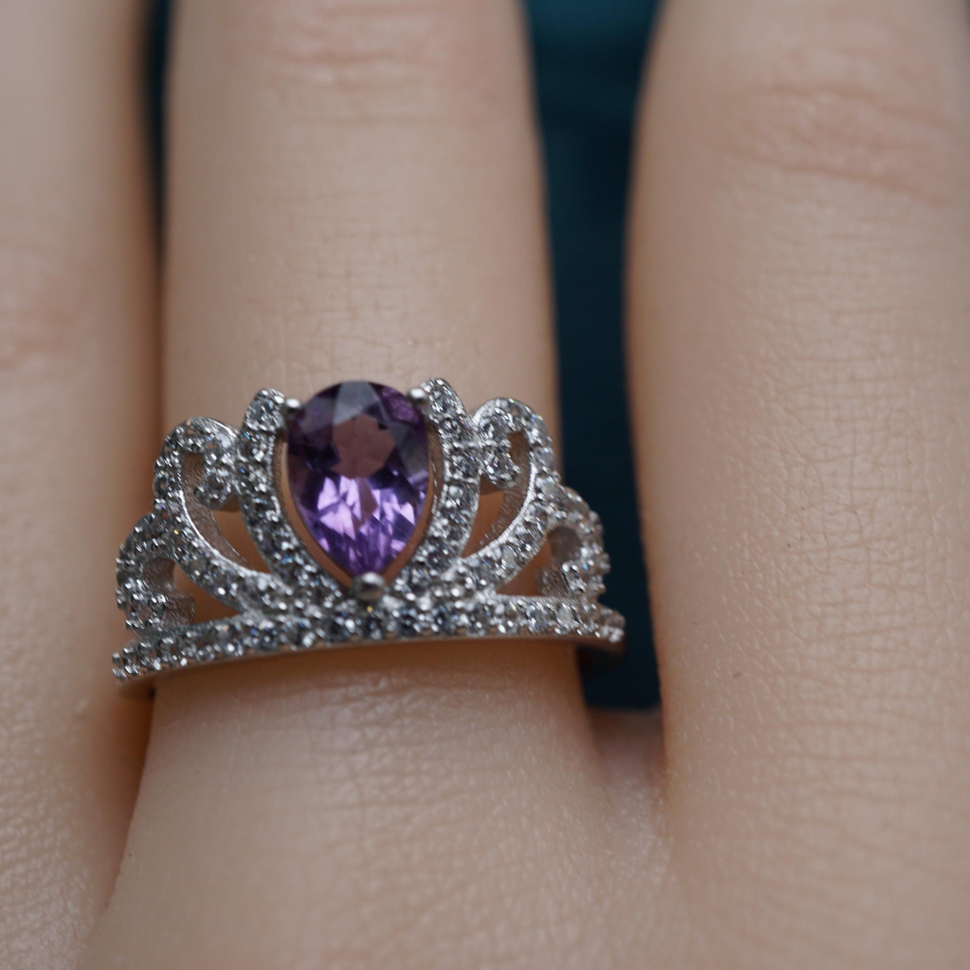 Amethyst Crown Ring, purple gemstone wedding ring, pear cut silver ring, nature inspired ring, handmade jewelry, gift for wife