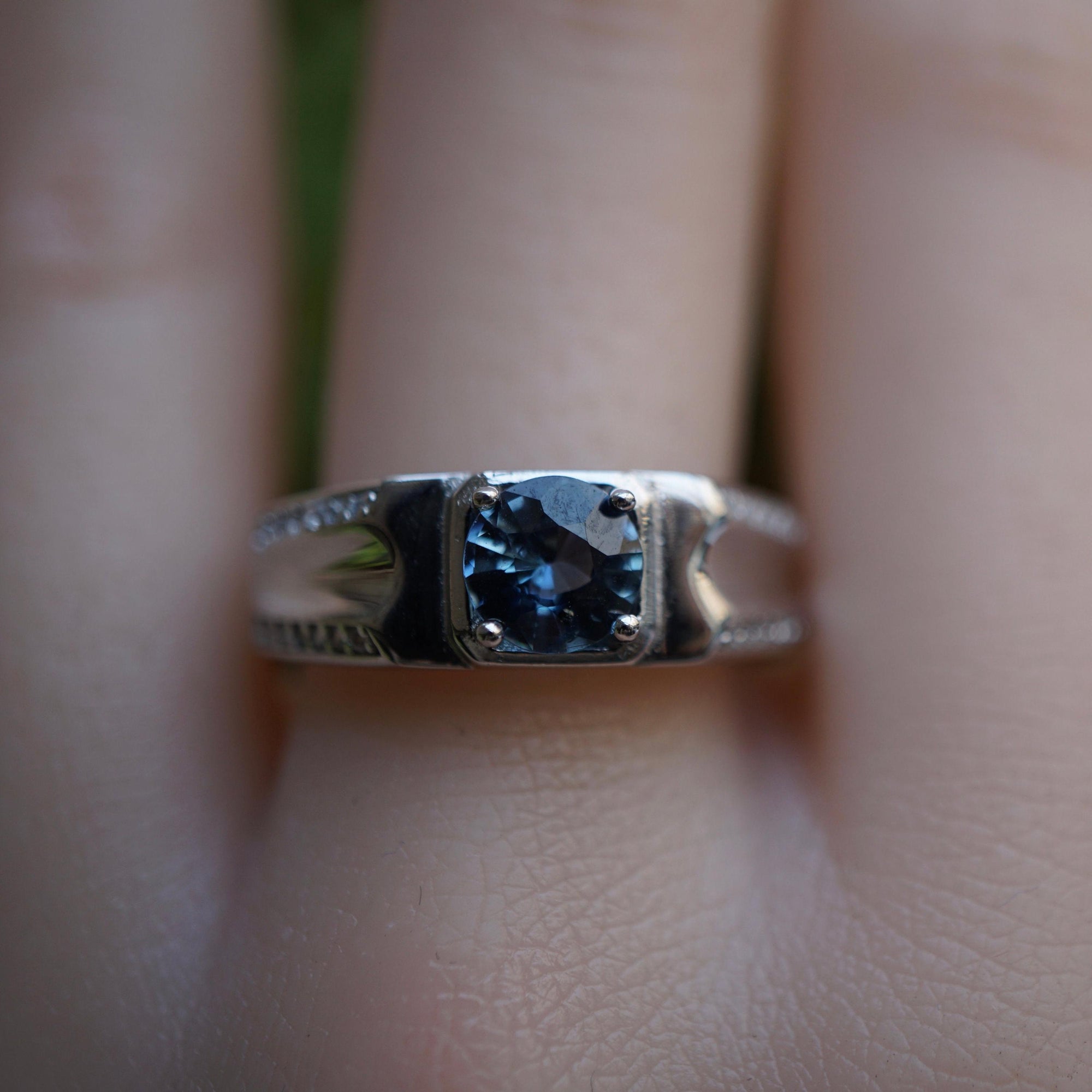 Mens Or Womens Big Natural Sapphire Ring