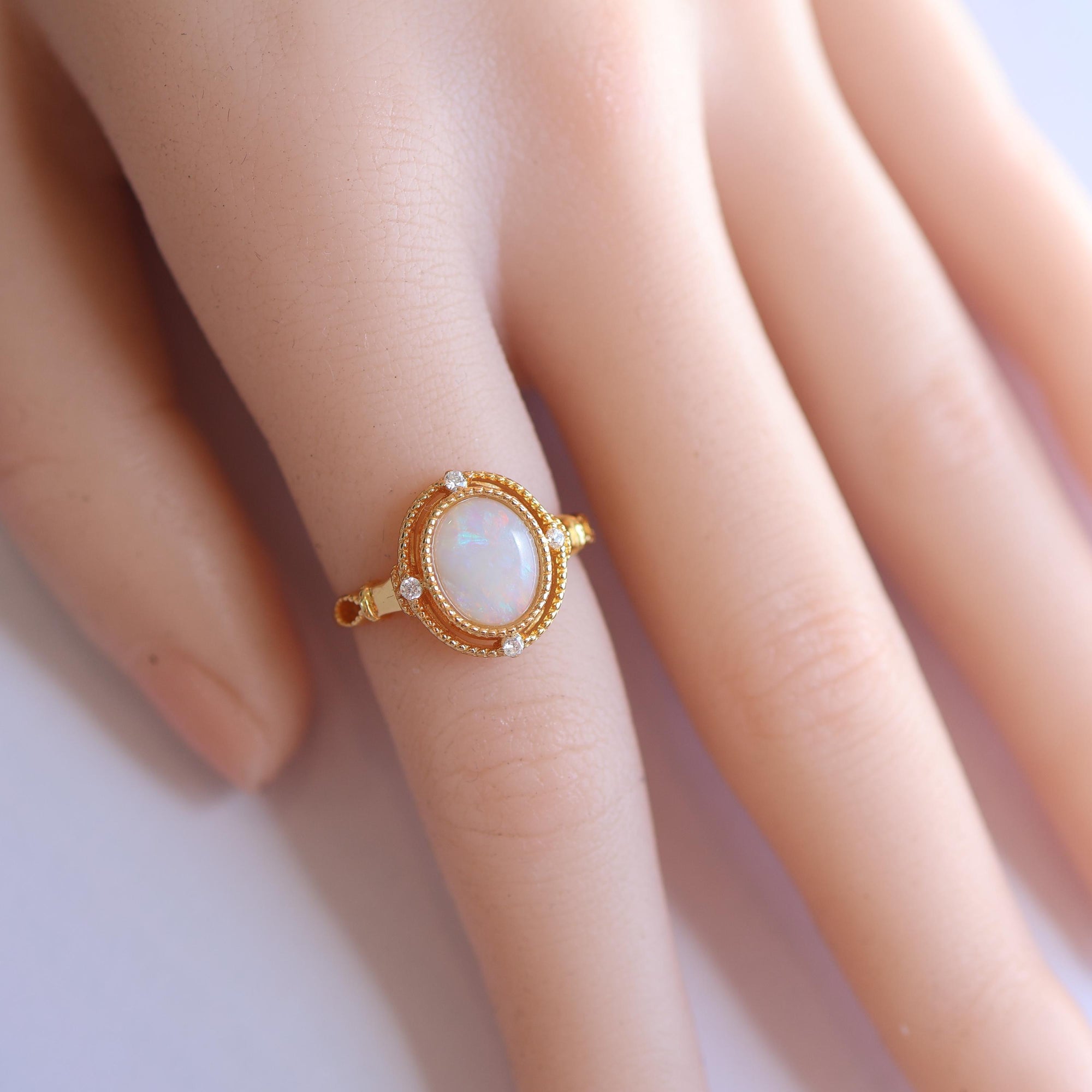 Vintage Style Australian Crystal Opal Ring