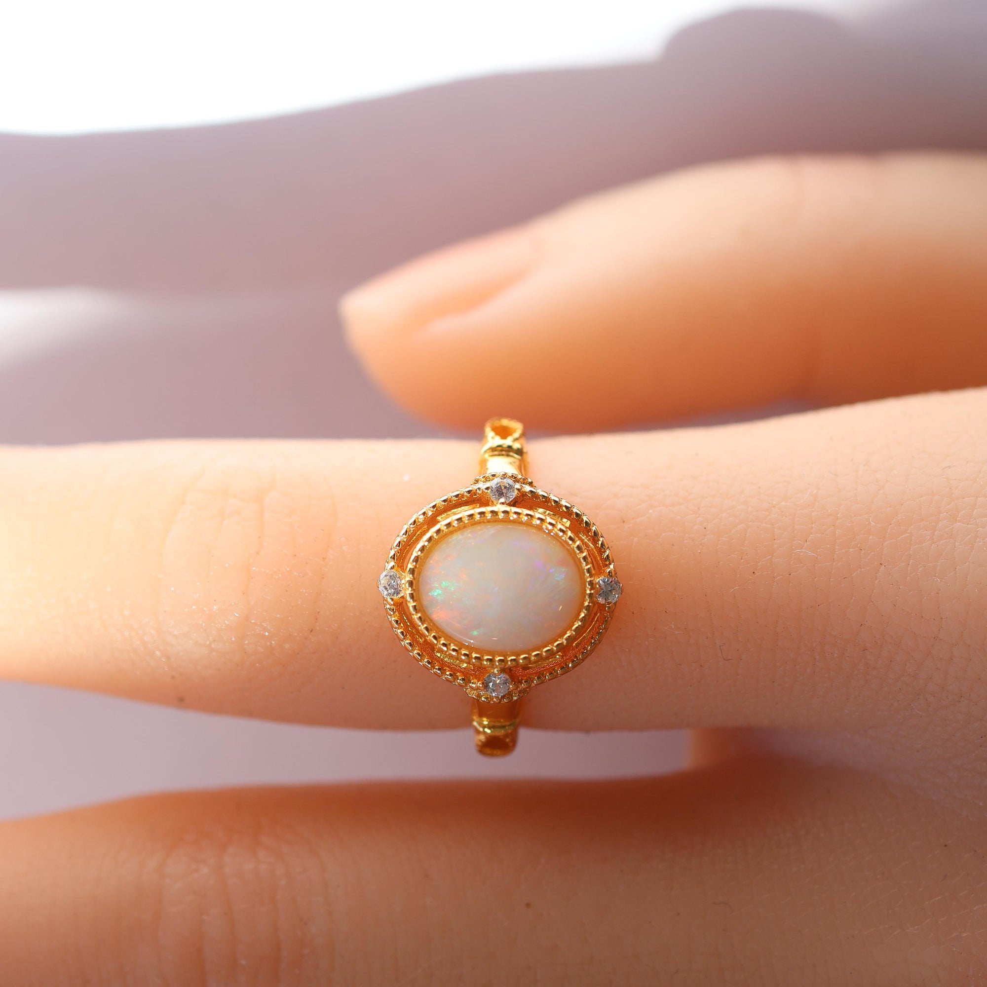 Vintage Style Australian Crystal Opal Ring