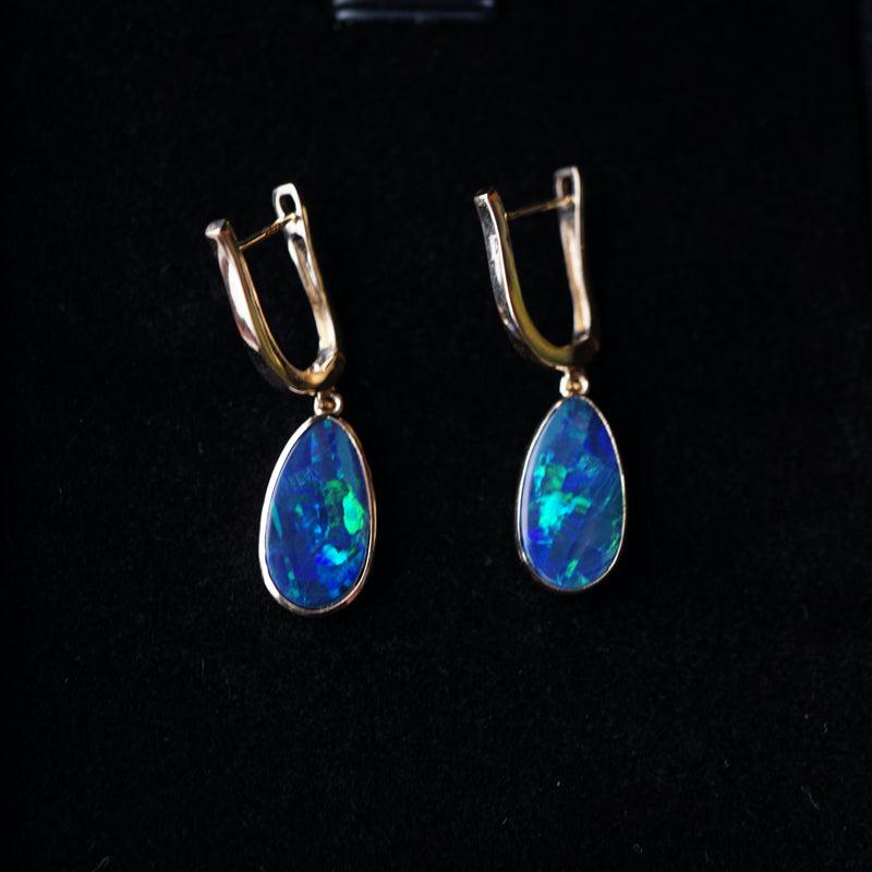 Luxurious opal earring hoops in 14k gold, boulder doublet opal, blue opal earrings