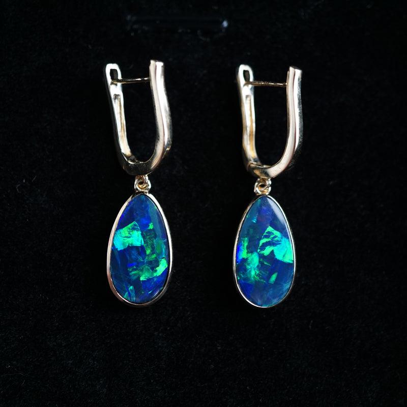 Luxurious opal earring hoops in 14k gold, boulder doublet opal, blue opal earrings