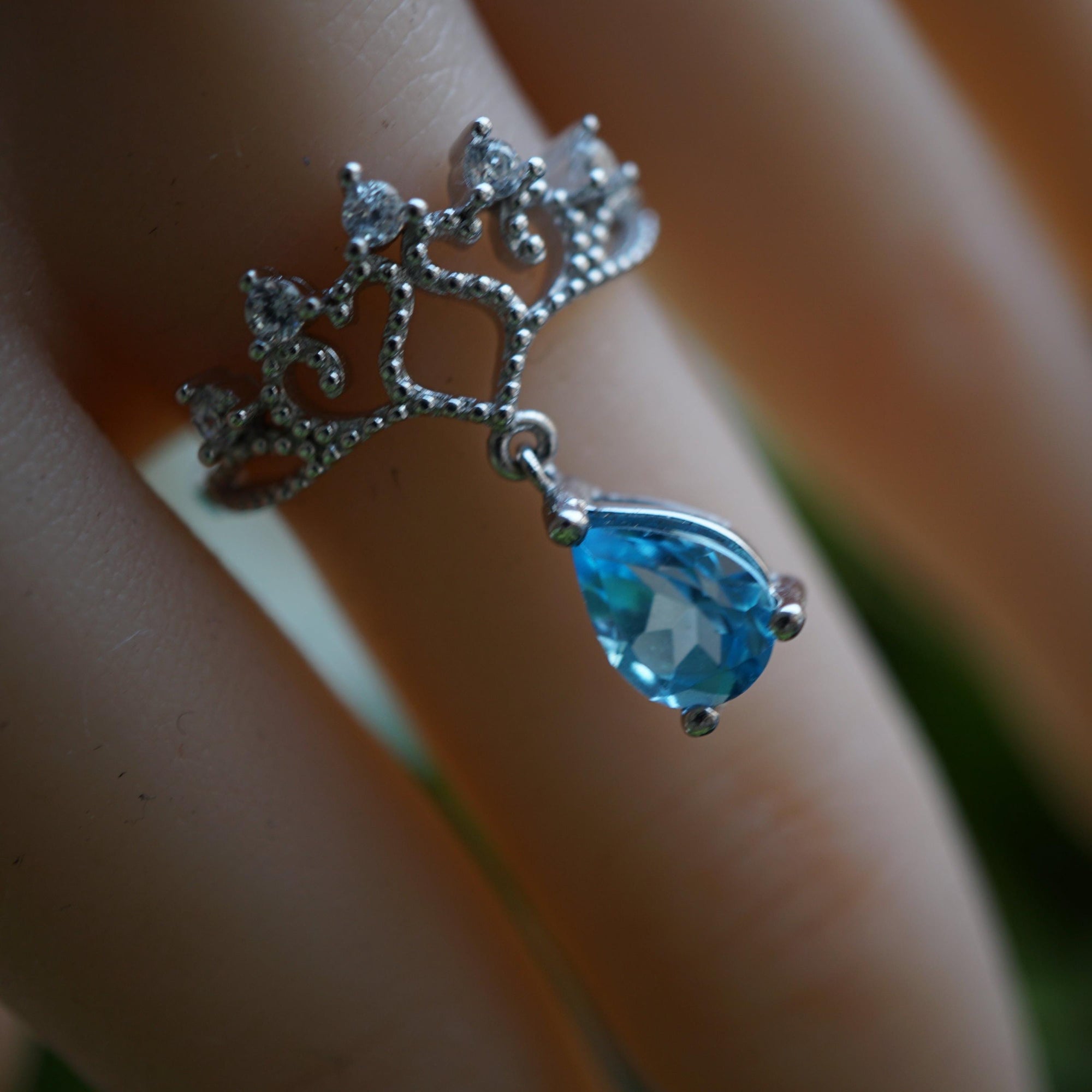 Crown blue topaz ring