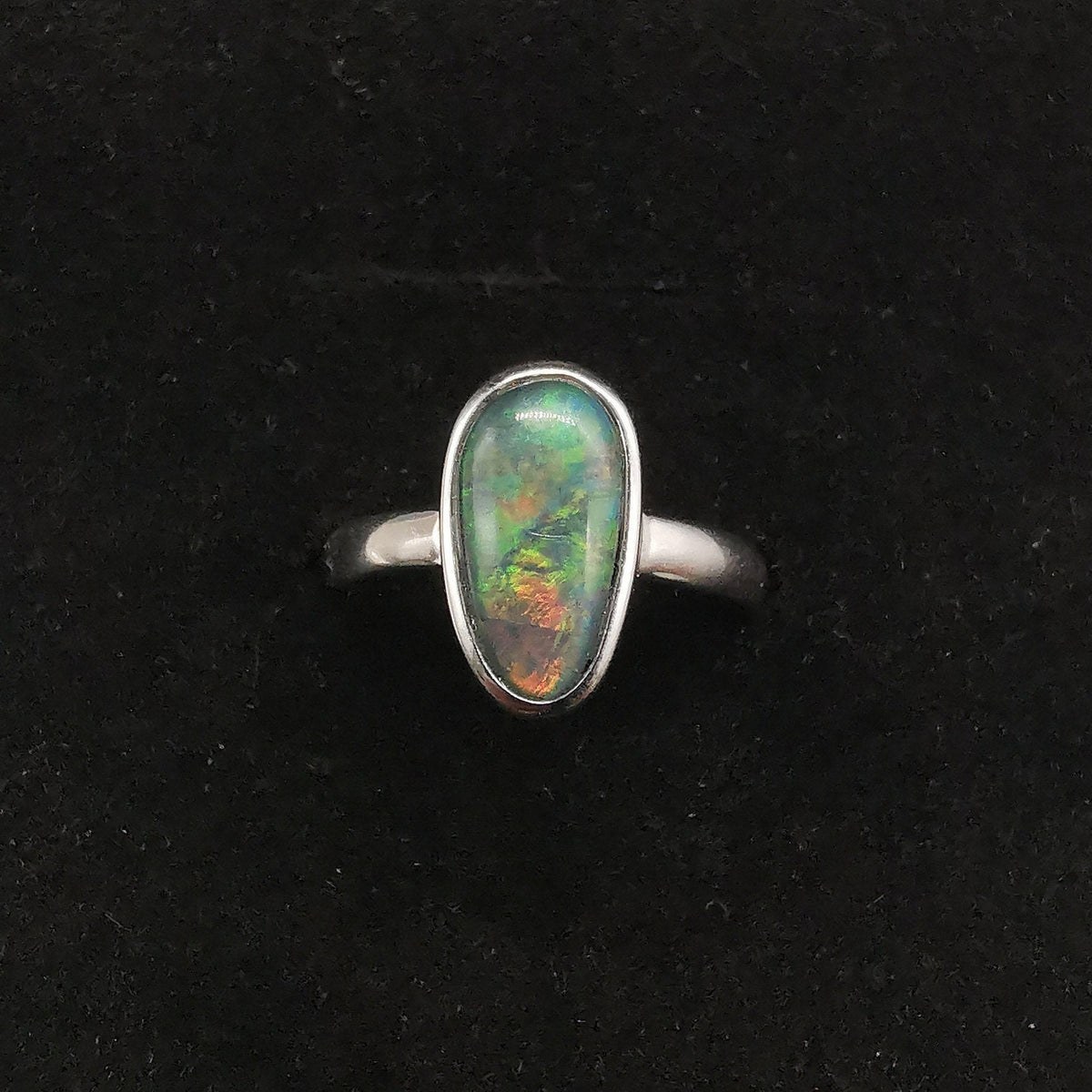 Minimalist Austrlian opal ring, simple ring, US 6 3/4