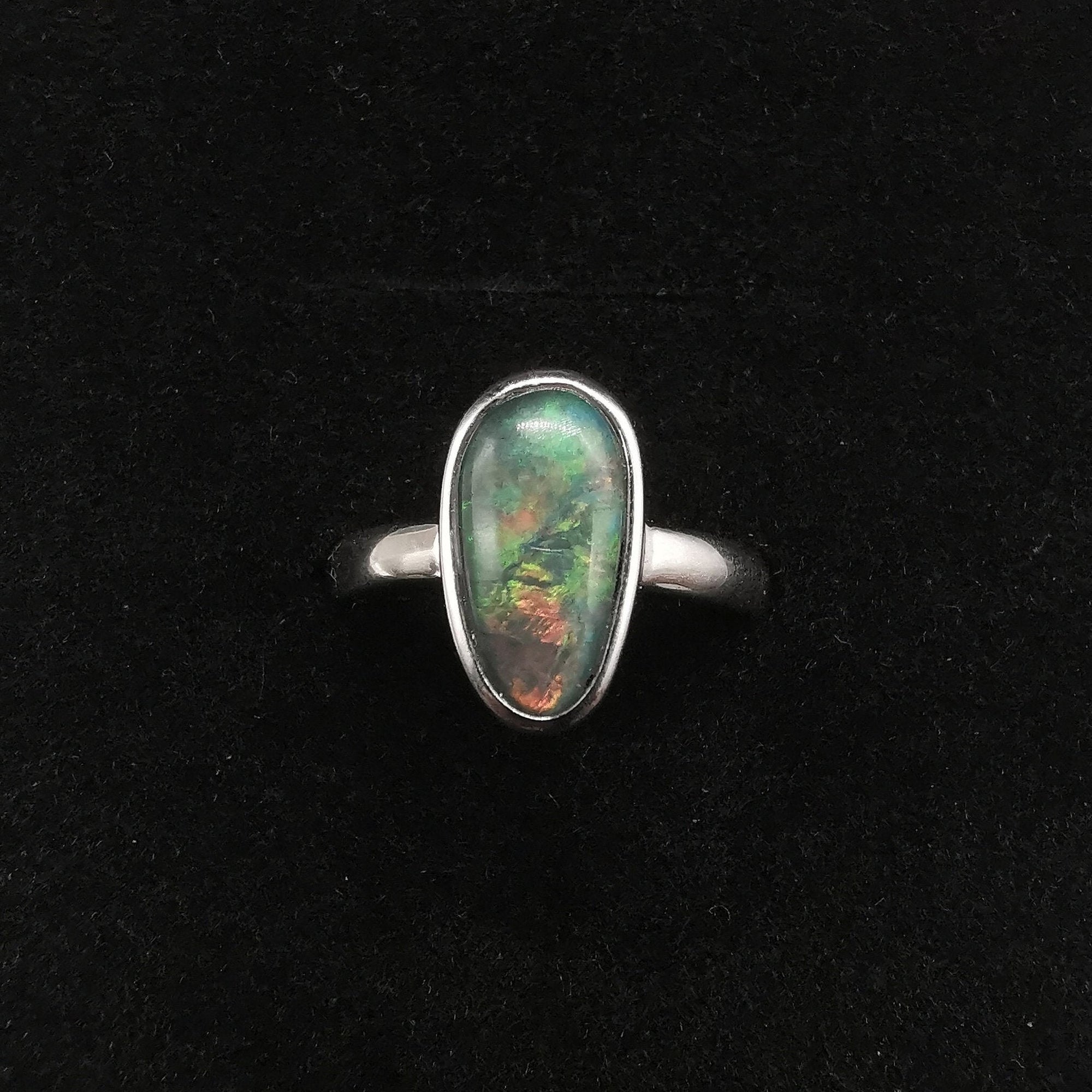 Minimalist Austrlian opal ring, simple ring, US 6 3/4