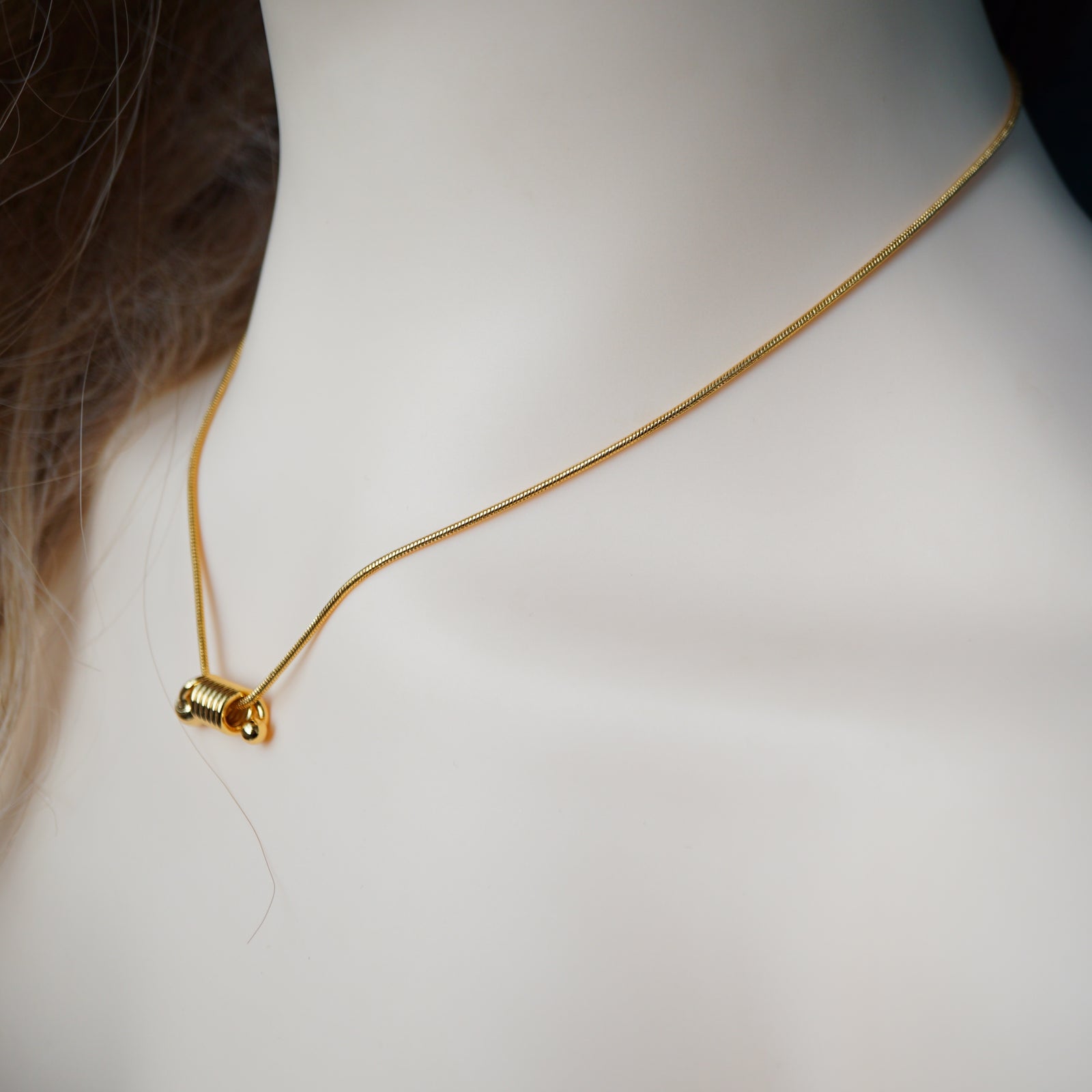 Coil Minimalist Pendant Necklace