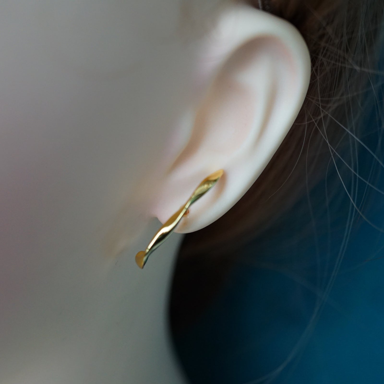 Wavey Minimalist Earrings