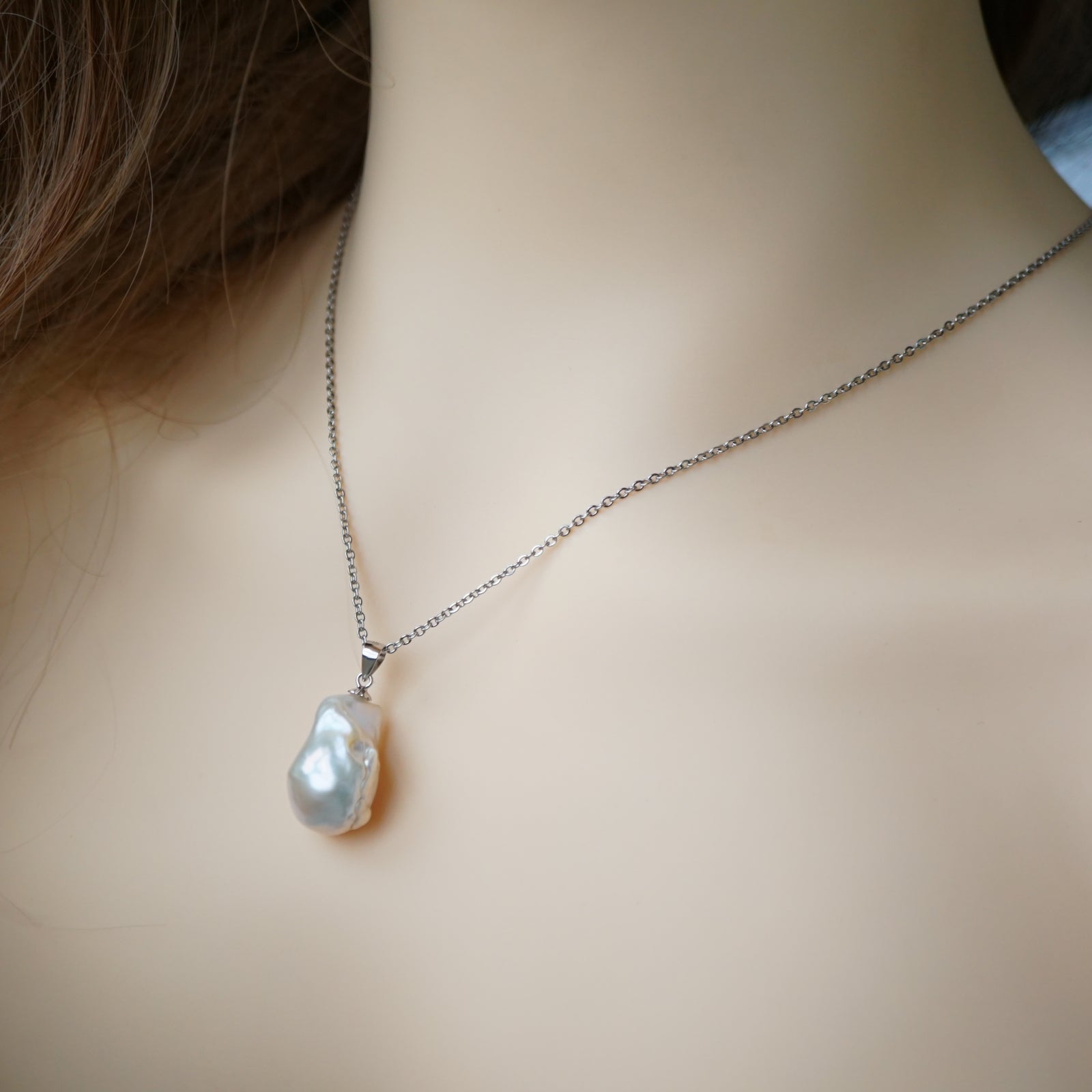 Small natural baroque shaped pearl long necklace