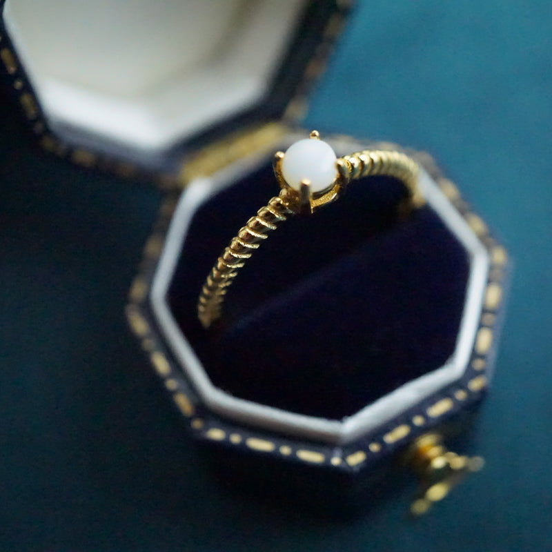 Simple Opal Stone Ring - Elegant Minimalism-Vsabel Jewellery
