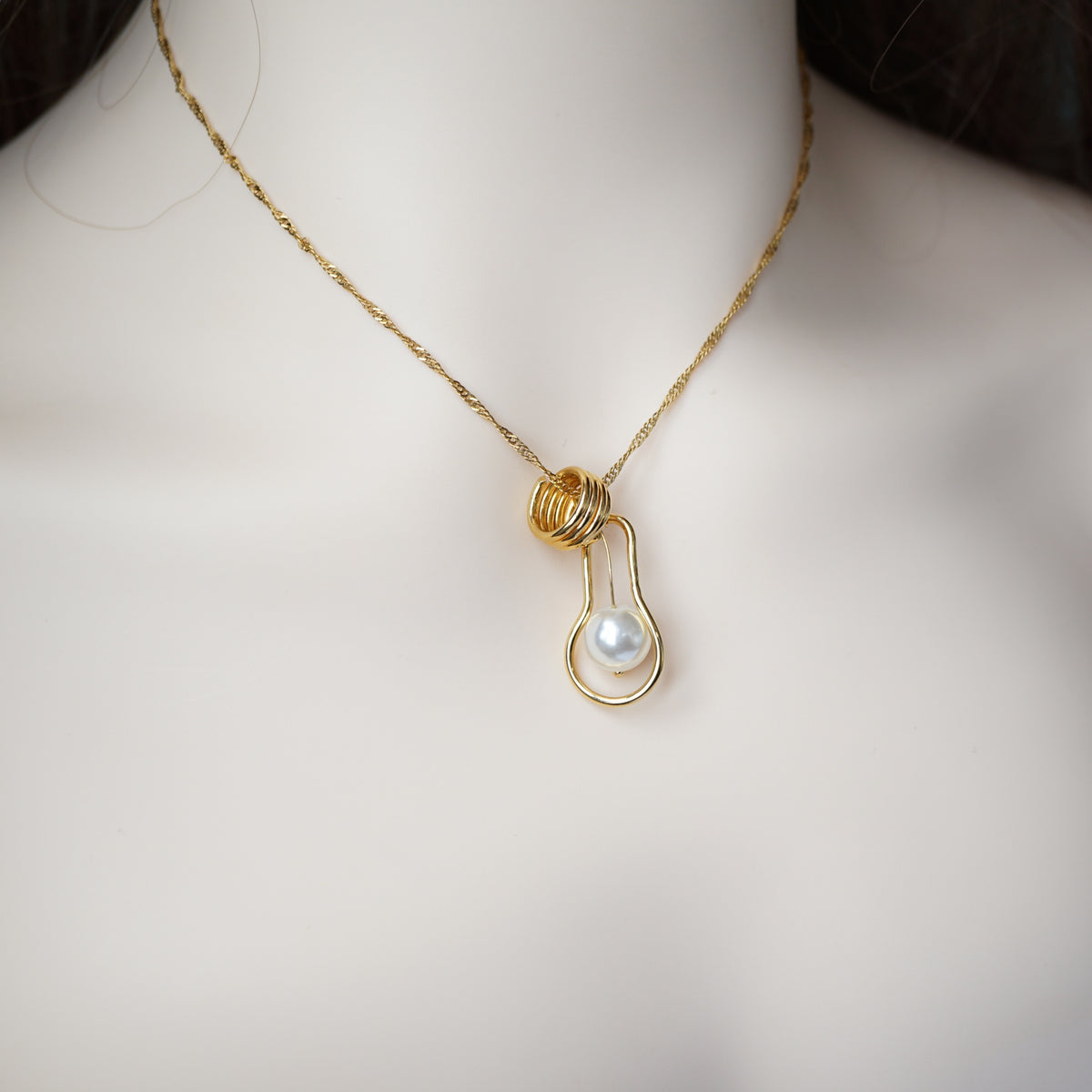 Minimalist Light Bulb Pearl Necklace