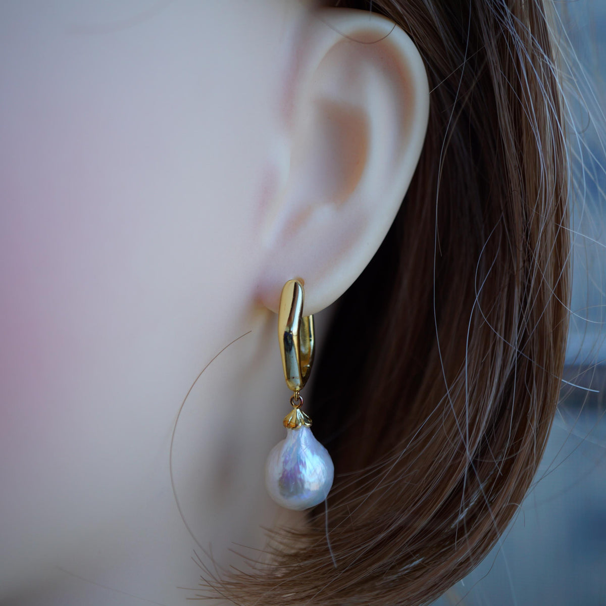 Elegant Baroque Pearl Hoop Earrings