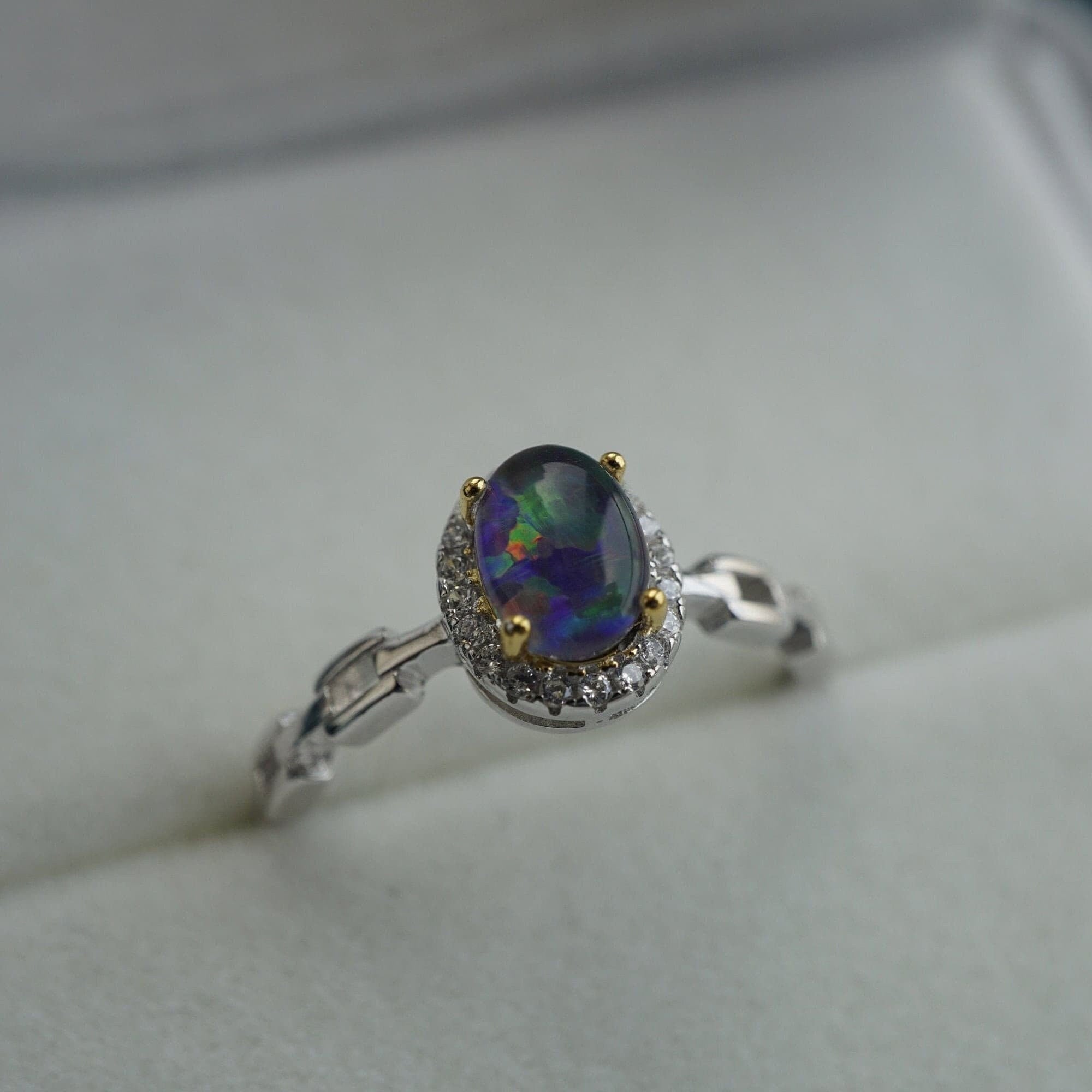 Cable Chain Opal Ring - Modern Simplicity-Vsabel Jewellery