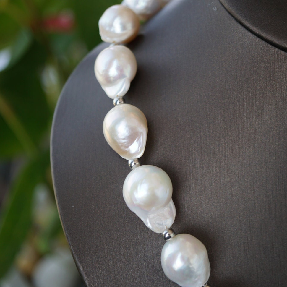 Natural Freshwater Big Flameball Baroque Pearl Necklace