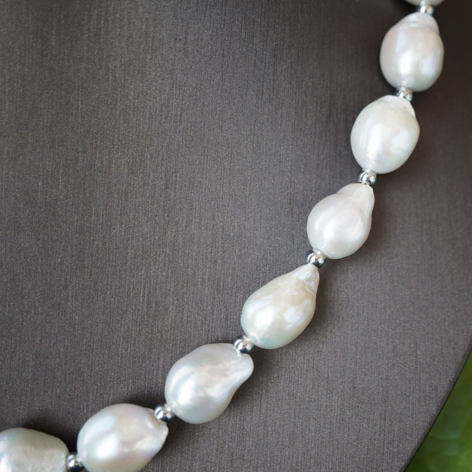 Natural Freshwater Big Flameball Baroque Pearl Necklace