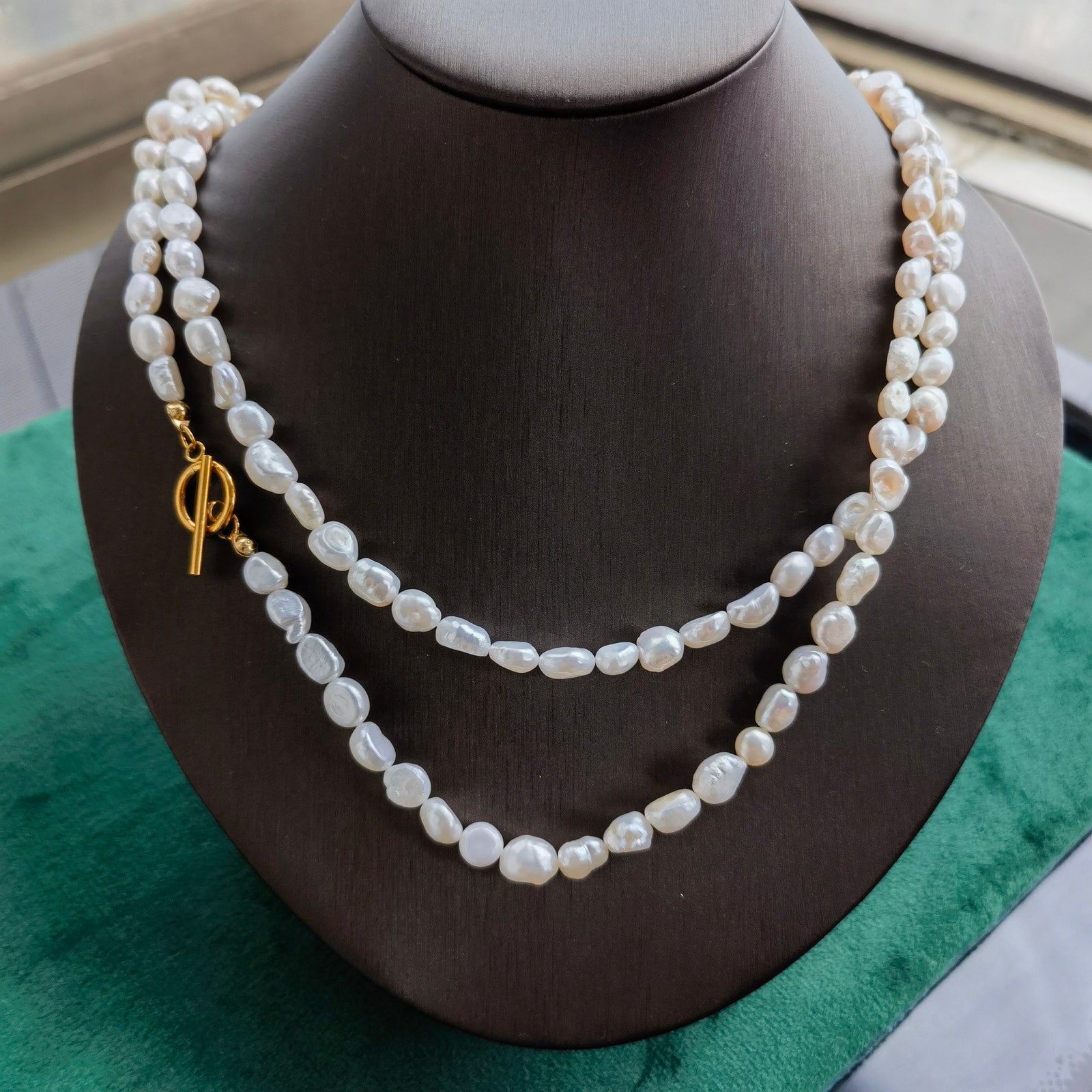 Timeless long freshwater pearl necklace with elegant clasp, 100cm Pearl Necklace, Wedding Necklace, Bridesmaid Necklace Jewelry