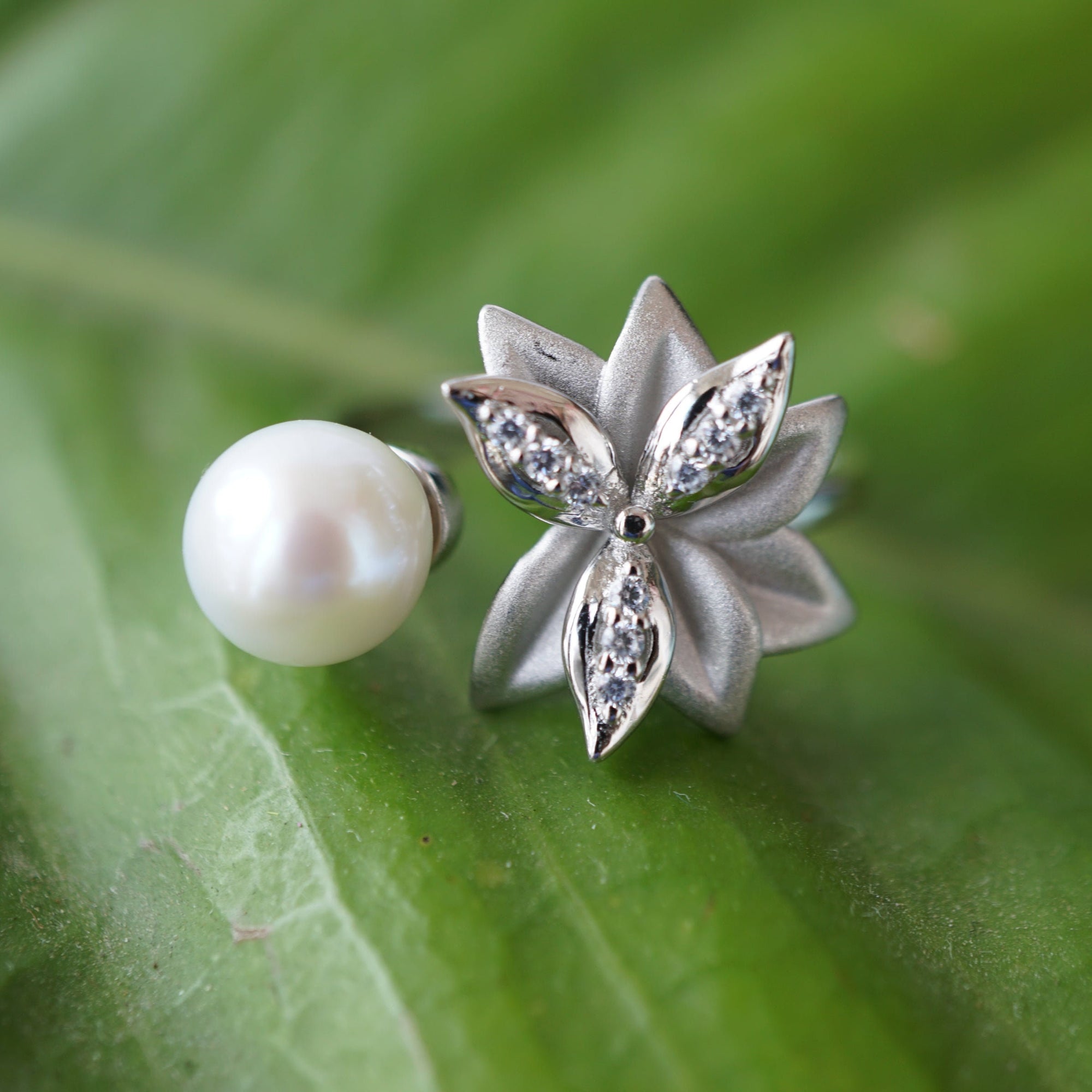 Dainty Flower Freshwater Pearl Ring