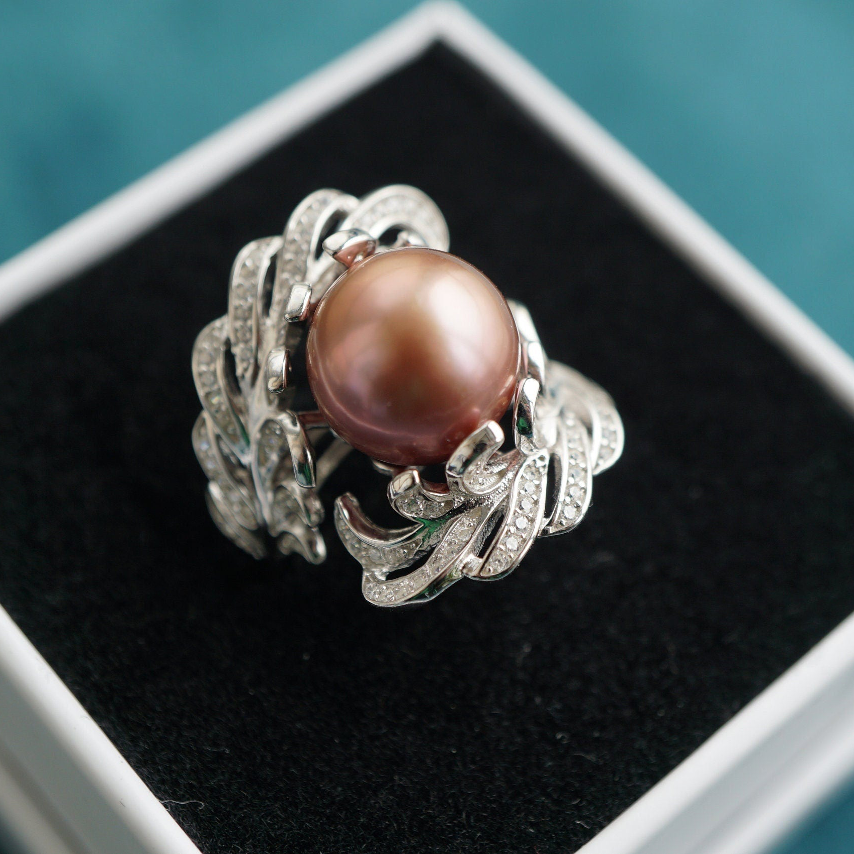 Elegant Sterling Silver Purple Pearl Ring